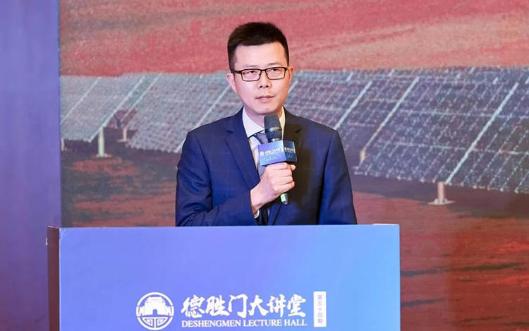 人力资源公司mansion88·明升官方网站北区新能源领域掌管人蒋雄先生以《新机缘 薪趋向—新能源行业2023人才市场趋向洞察》为主题发展分享
